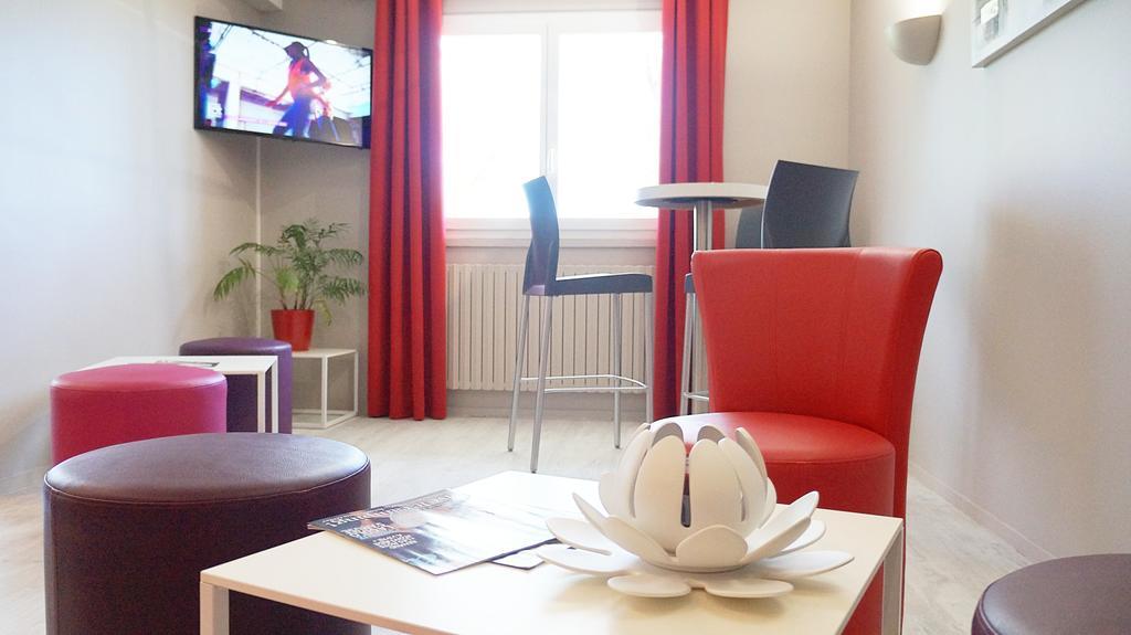 Hotel Robinson Auch Ngoại thất bức ảnh