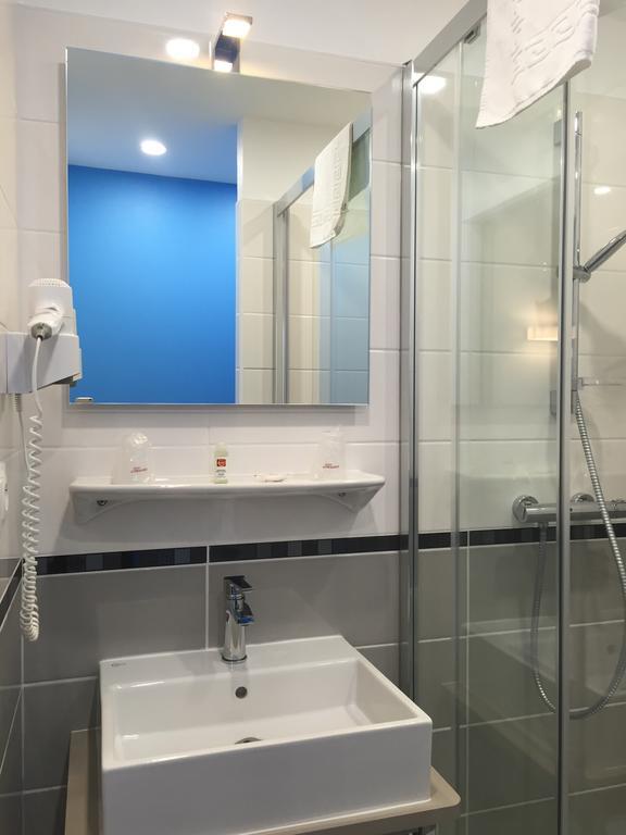 Hotel Robinson Auch Ngoại thất bức ảnh