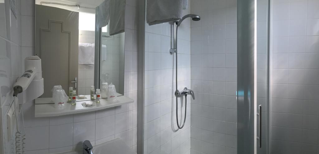 Hotel Robinson Auch Ngoại thất bức ảnh